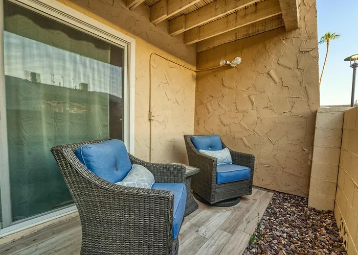 2br Sleeps 6 Pool Bbq Gym Hot Tub & Bar Hopping * Scottsdale